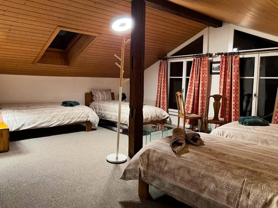 Chalet Maithili Lauterbrunnen -152-Year-Old Majestic Chalet Esterno foto